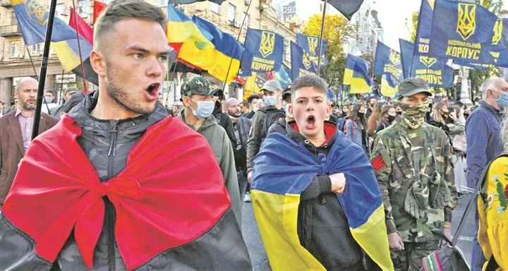 Уралов: как Запад сформировал негативные явления, а мы не уделили этому внимание