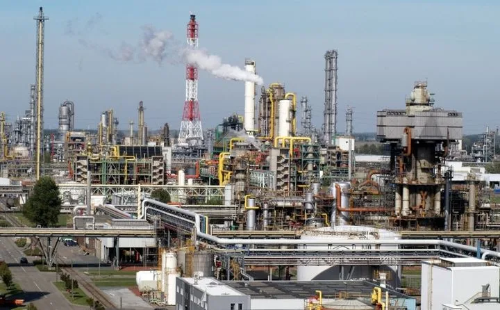 Удар по нефтеперерабатывающим предприятиям: кто смеётся последним?