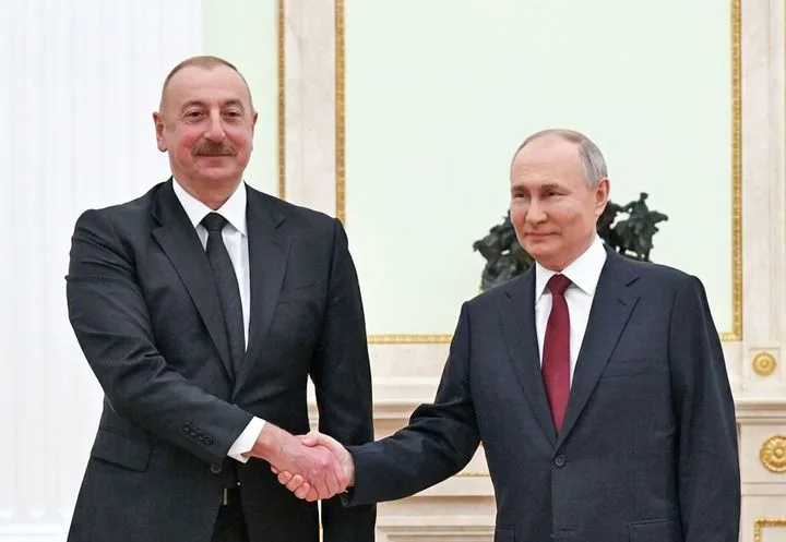 Путин и Алиев сверили часы на саммите ШОС: Москва и Баку укрепили связи