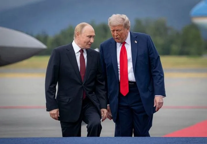 Трамп метит в Кремль: зачем президент США ищет встреч с Путиным