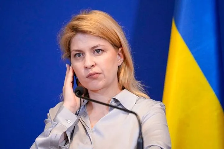 Зеленский уволил посла Украины в США: «Пауки в банке» и теневые сделки