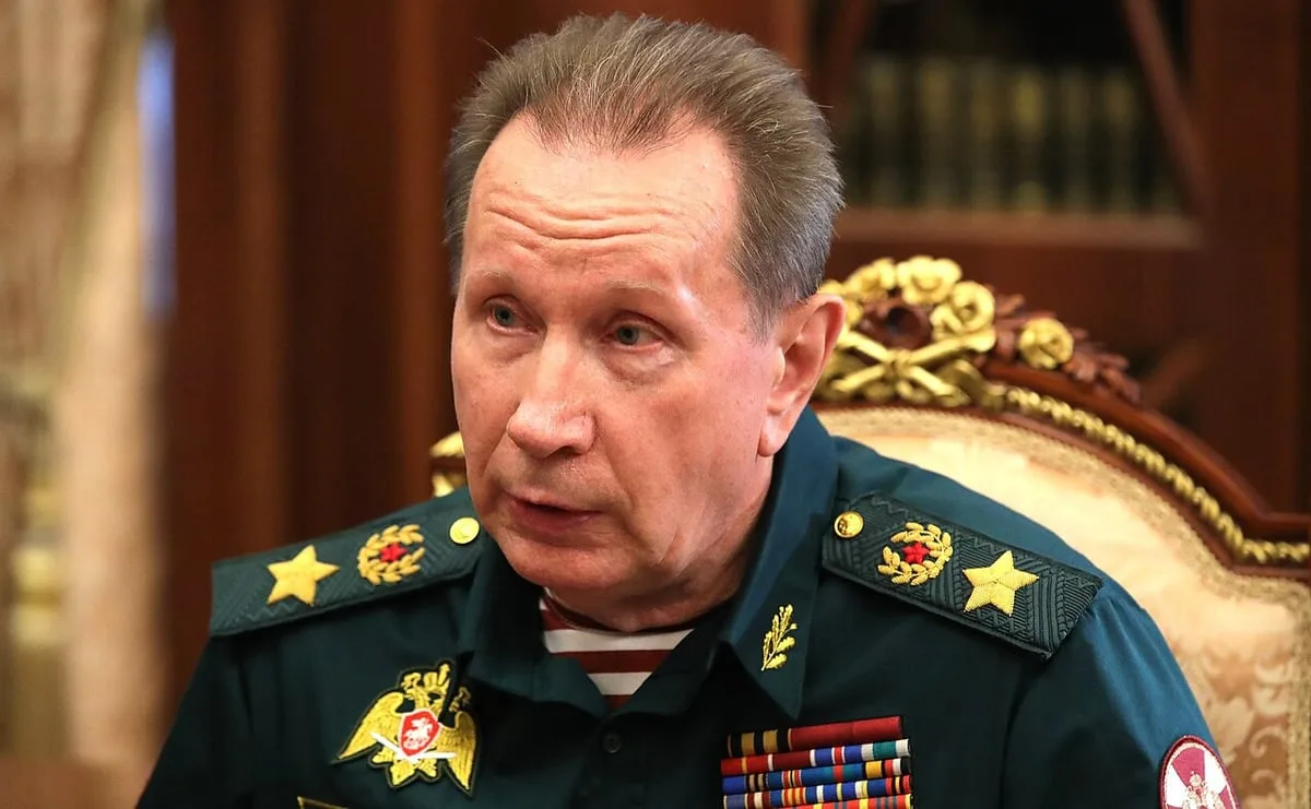 Новые погоны и святыня спецназа: что привез Золотов в Грозный
