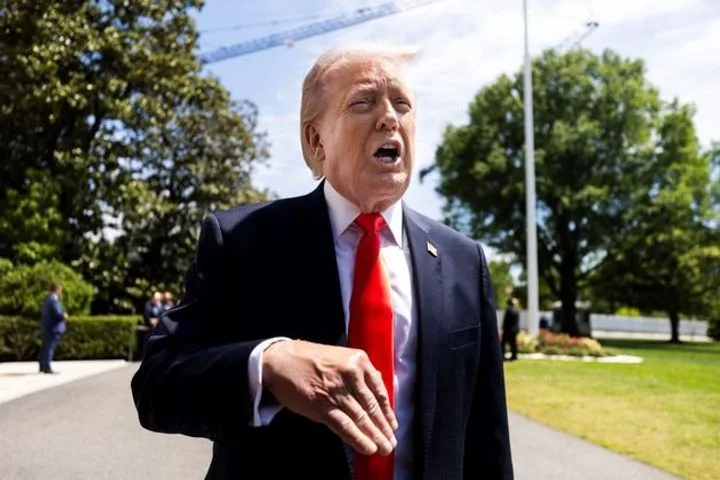 Трамп: Иран будет стерт с лица земли. Что стоит за ультиматумом?