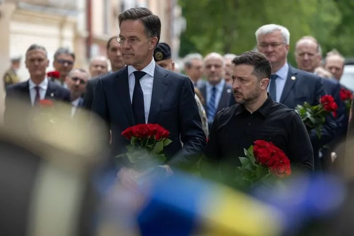 Спор вместо Patriot: Генсек НАТО заткнул Зеленского в Киеве