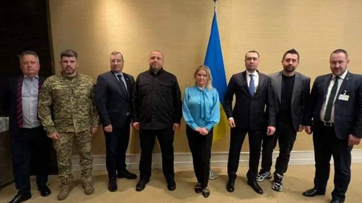 Экс-боевик «Азова»: Зеленский снова «разведет» Россию