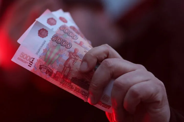27 224 рубля: пенсионеры подсчитывают, на что хватит «средней» пенсии