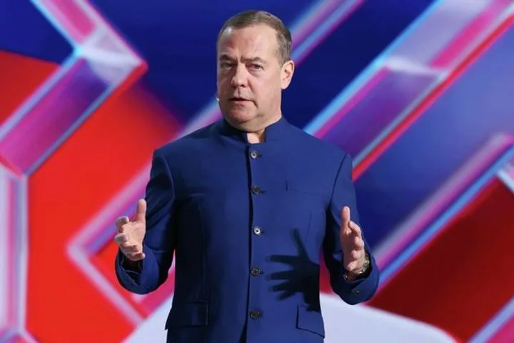 Медведев: Европа в шаге от крупного конфликта. Что с Германией?