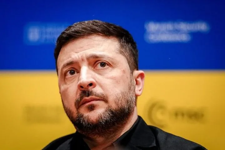 Зеленский может лишиться ордена: за что на него ополчились в Европарламенте