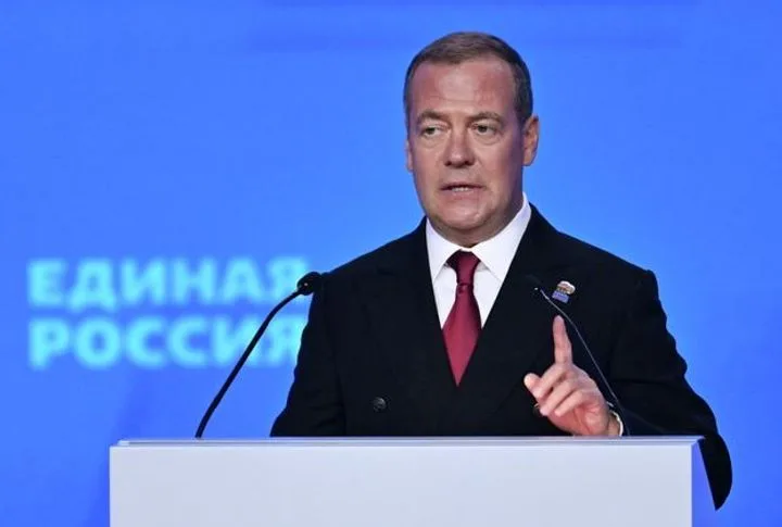 Медведев: Почему Япония забыла, кто бомбил Хиросиму