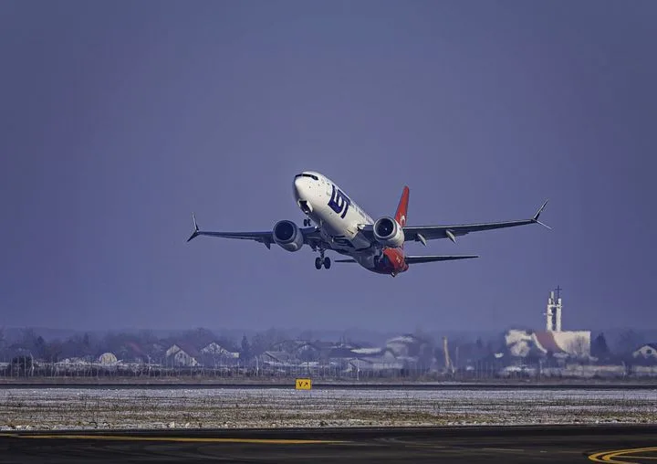 Boeing под угрозой: трещины могут сорвать полеты сотен 737 Max