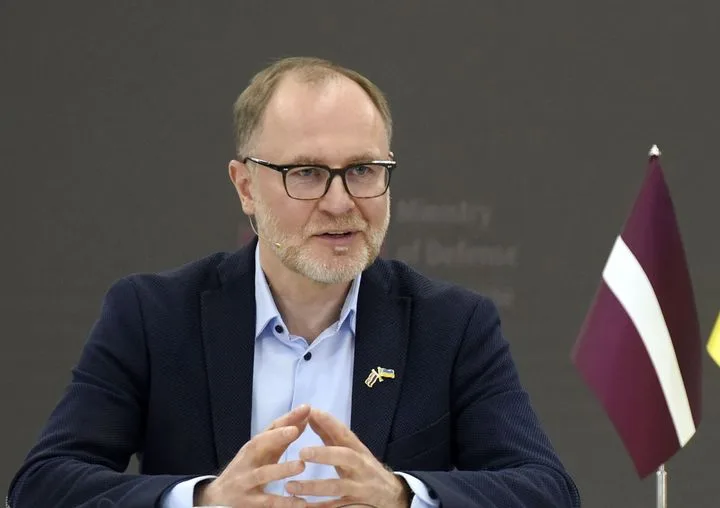 Украинские беспилотники могут привести к отставке министра обороны Латвии