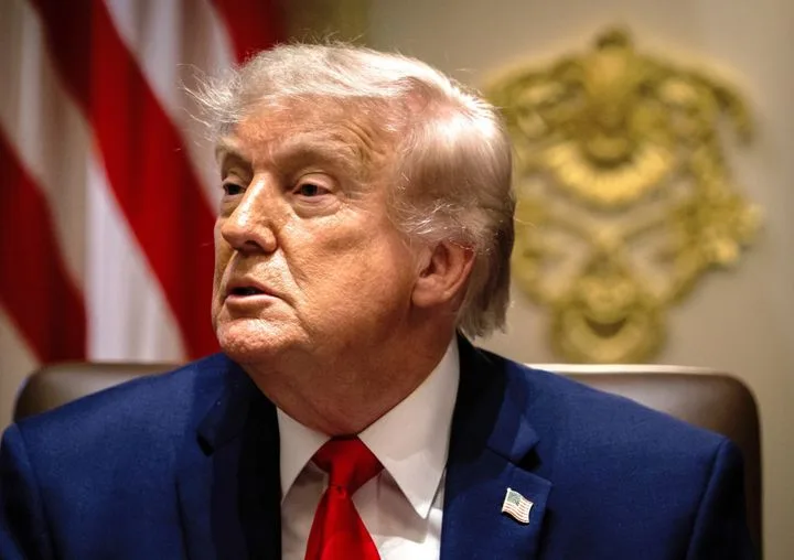Трамп озвучил два подхода к Ирану: спецназ или экономический прессинг