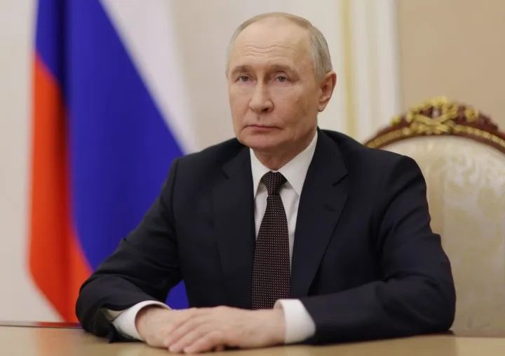 Храбрецы или расчетливые гости: кто посетил Путина 9 Мая?