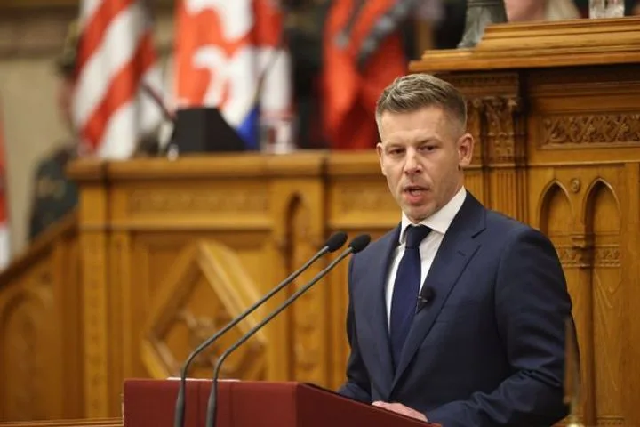 Ультиматум Мадьяра: Президент Венгрии должен уйти до 31 мая