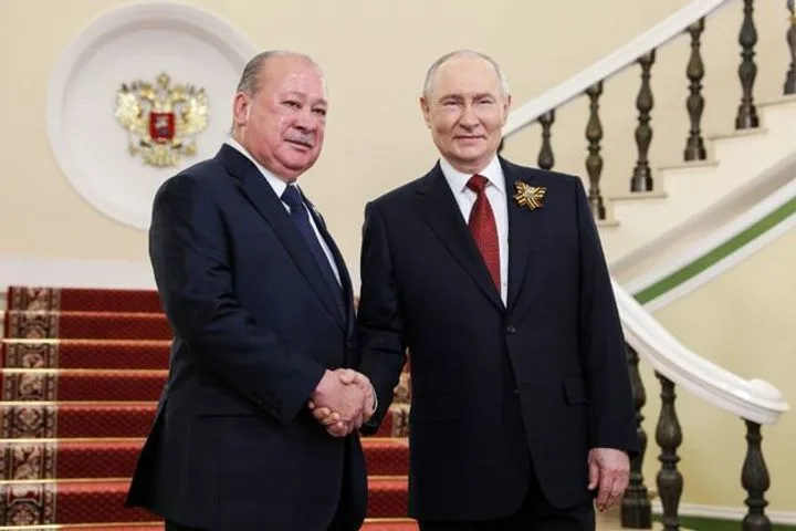 Малайзийский султан зовет Путина в 2027 году: тайна предполагаемой отсрочки