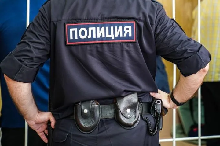 Смертельный конфликт: безработный сын-иностранец обвиняется в убийстве отца в Москве