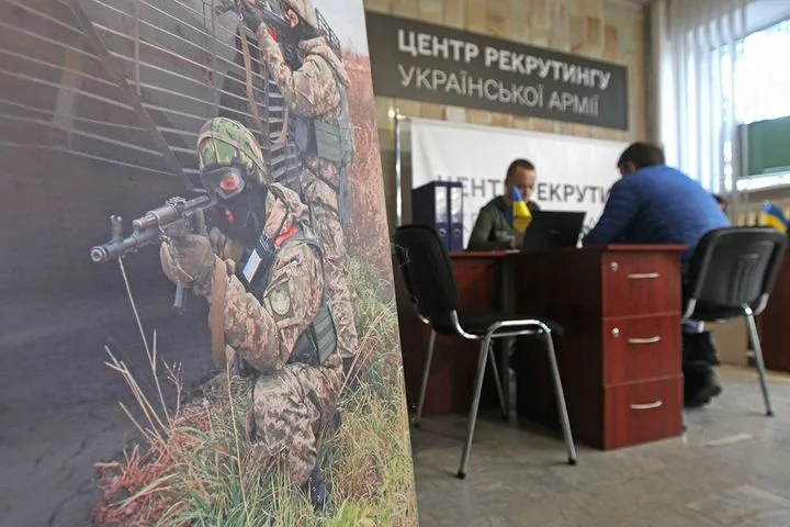 Священников УПЦ, по сообщениям, подвергают давлению: кто отдает приказы