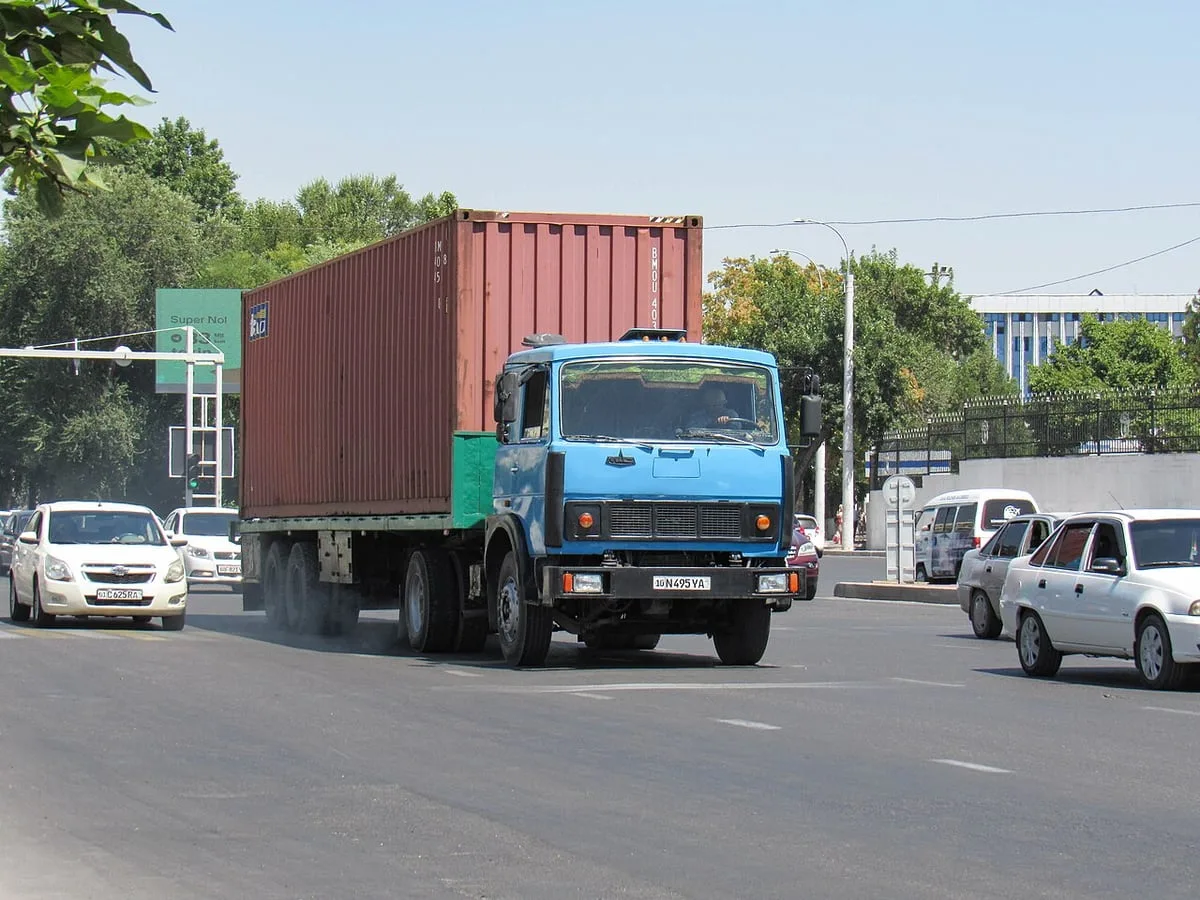 Химия вместо муки: почему магазинный хлеб вызывает вопросы у покупателей