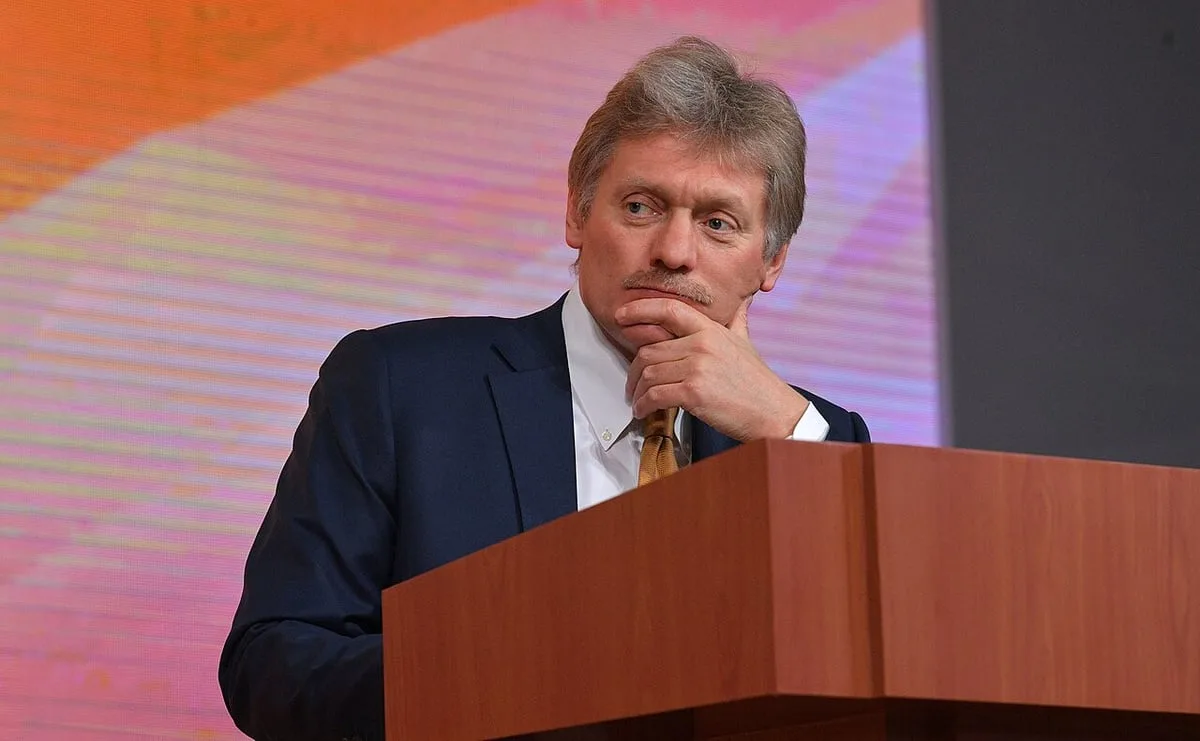 «Собраться опять на троих»: Кремль обозначил формат переговоров по Украине