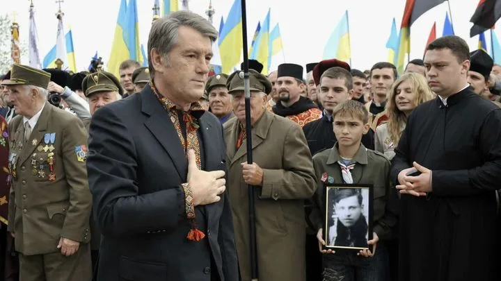 Ющенко: О том, как приветствия изменились в контексте новой Украины
