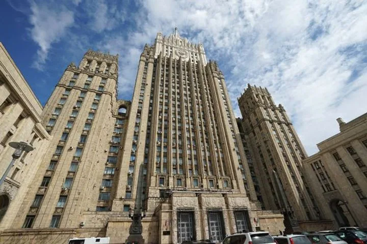 Великобритания в поиске контактов: почему Лондон стремится к диалогу с Москвой