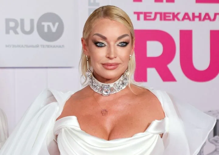 50-летняя Волочкова опоздала на рейс, но уже показала Мальдивы