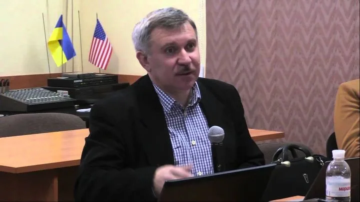 Украинский политолог предлагает распространить боевые действия на Балтику и Средиземноморье