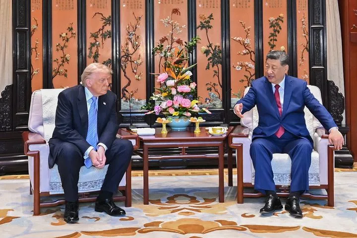 Трамп пускает пыль в глаза: почему визит в Пекин оказался «пшиком»