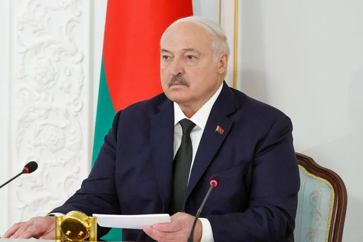 Лукашенко назвал возможный срок окончания специальной военной операции: что известно