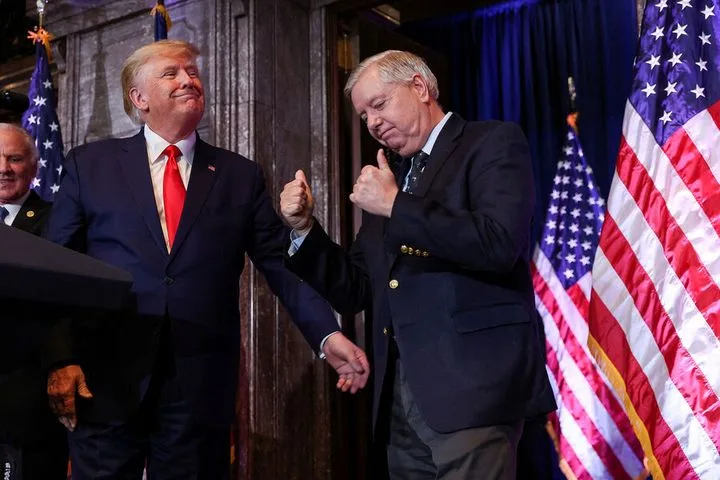 Смерть сенатора: Трамп теряет опору? Закулисье властной битвы