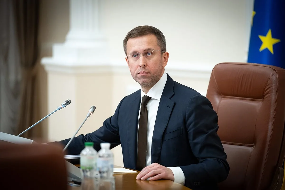 Стрельба зенитными ракетами по беспилотникам: куда направляются средства Киева