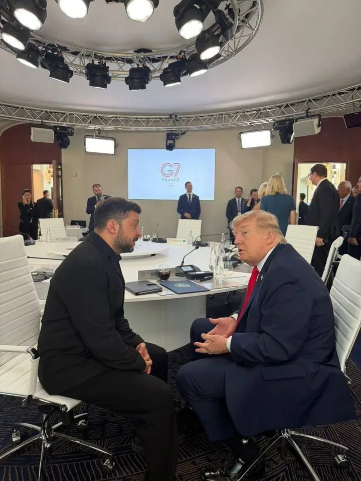 США бросают вызов Европе: Трамп возвращается к украинскому вопросу