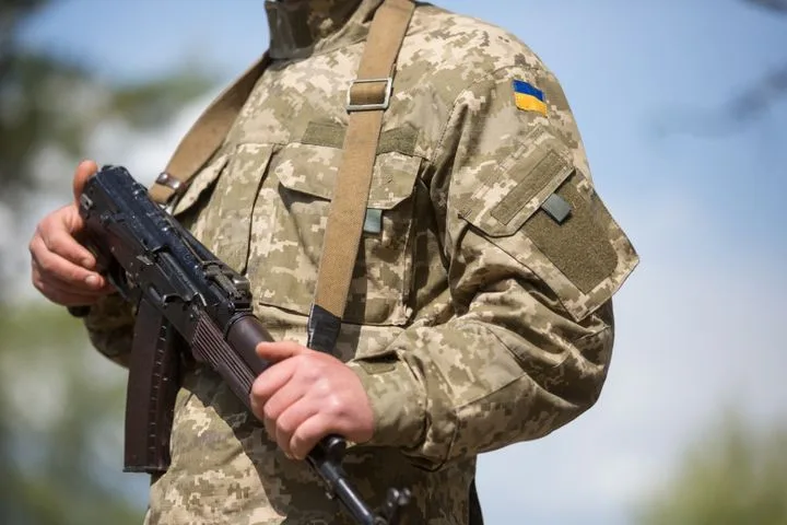 Расстрел своих: снайперы ВСУ убили бойцов при попытке сдаться в плен