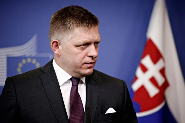 Словацкий премьер высказался о позиции Орбана: дискуссия вокруг кредита на 90 миллиардов евро