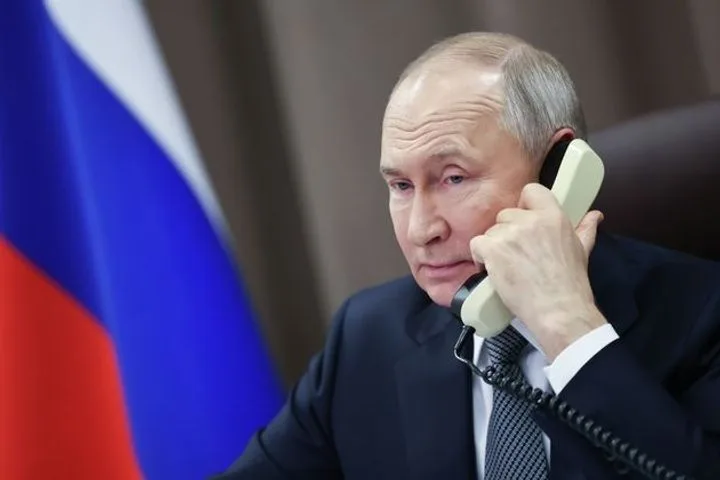 Песков: Путин близок к Европе настолько, насколько близка телефонная трубка