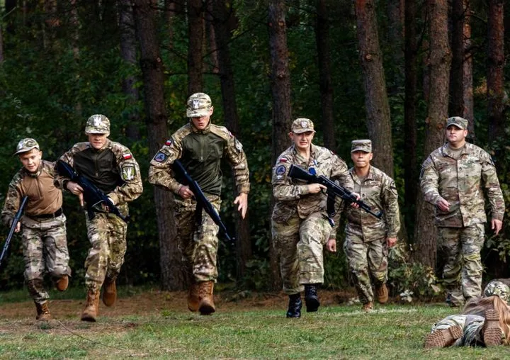 США играют мускулами у границ: переброска войск в Польшу началась