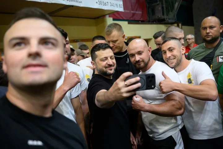 Зеленский и народ: скандальный взгляд из Львова