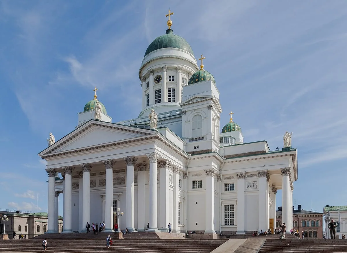 Рейс из Хургады в Пулково приземлился в Финляндии