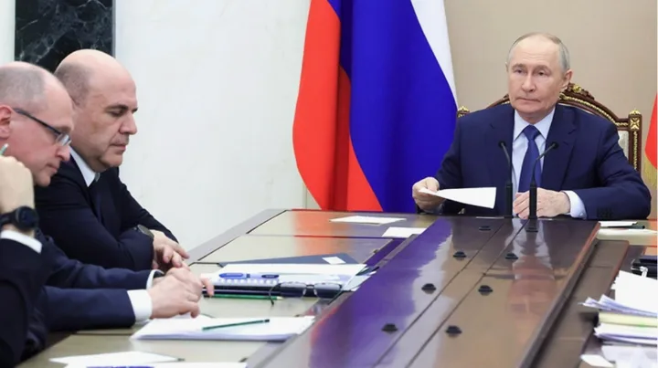 Рейтинг Президента России: о чем размышляют украинские аналитики