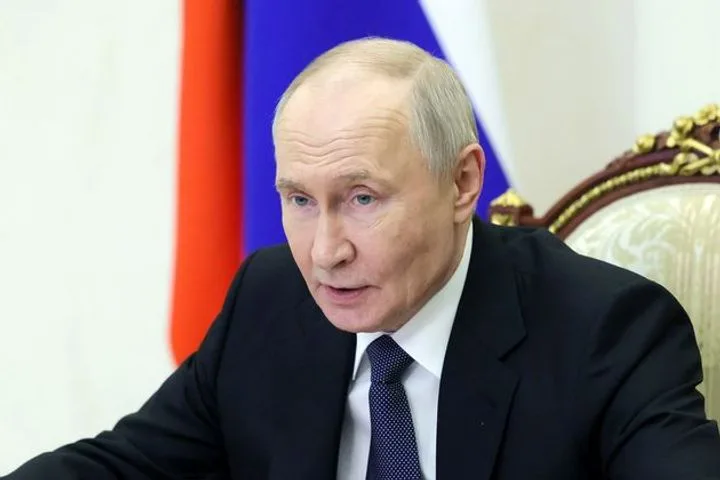 Путин обсудил с Совбезом развитие отрасли редких и редкоземельных металлов