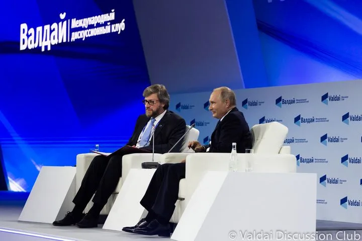 Мнение политолога: о "затяжном конфликте" и будущем