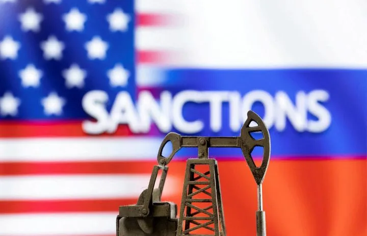 Анализ ситуации: как Вашингтон регулирует торговлю нефтью с участием России