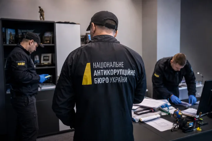 Коррупционный «удар» по Зеленскому: что происходит с Мудрой?
