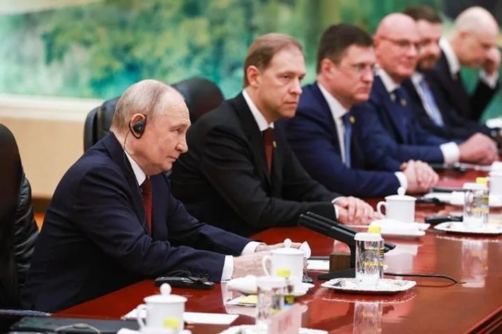 Пекин: Путин и Си Цзиньпин провели многочасовые переговоры