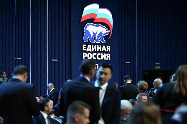 Единороссы: кто останется в Думе? Интрига сентября набирает обороты