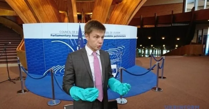«Пылают города и порты»: украинский депутат Гончаренко внезапно заговорил о мире