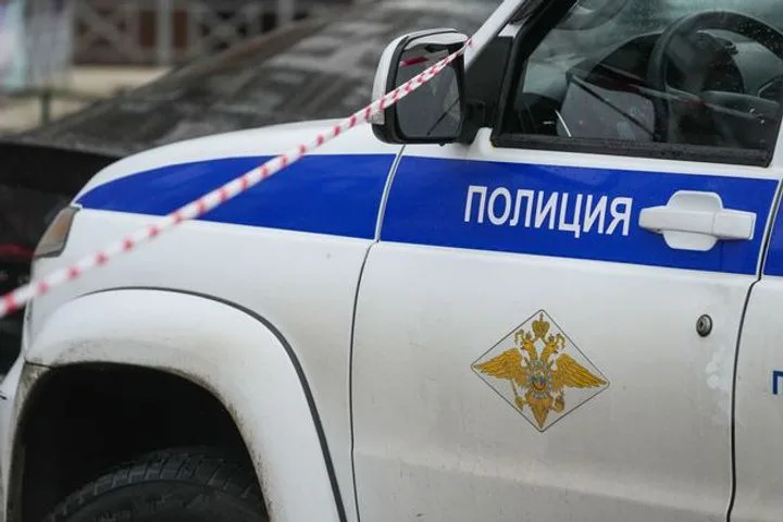 В Петербурге у морского порта нашли тело мужчины без левой руки
