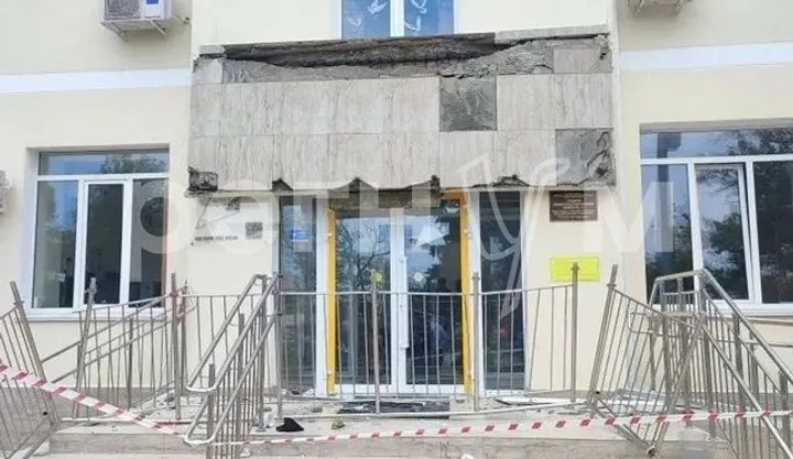 Балкон рухнул: юноша из Севастополя борется за жизнь, десять детей в больнице