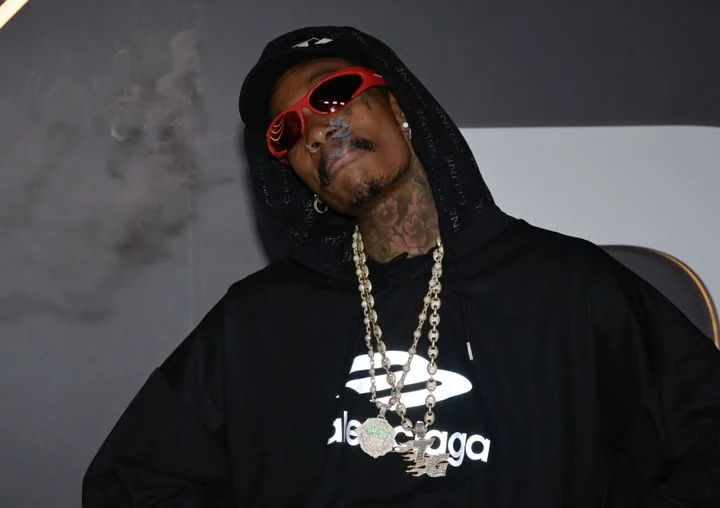 Рэпер Wiz Khalifa объявлен в розыск в Румынии: что произошло с артистом