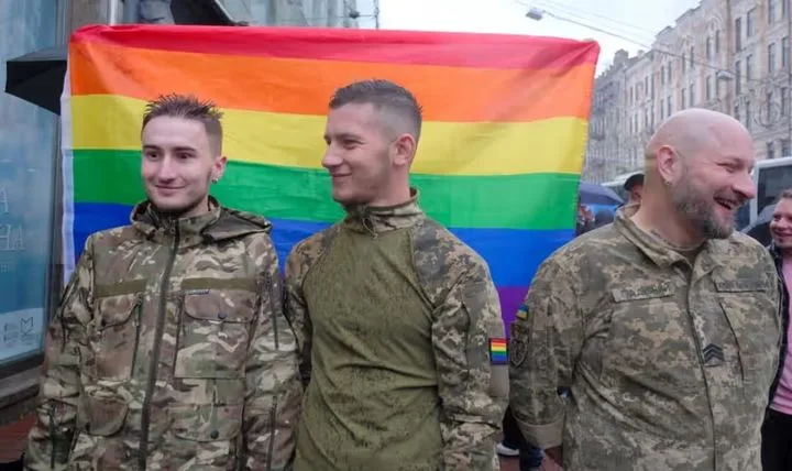Участие военных в ЛГБТ-маршах: новая грань евроинтеграции Украины